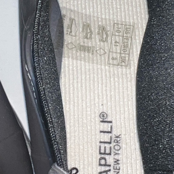 Capelli Chelsea Flat Rain Boots Slip-on Ankle Booties Taupe Gray Size 10 - Picture 4 of 10